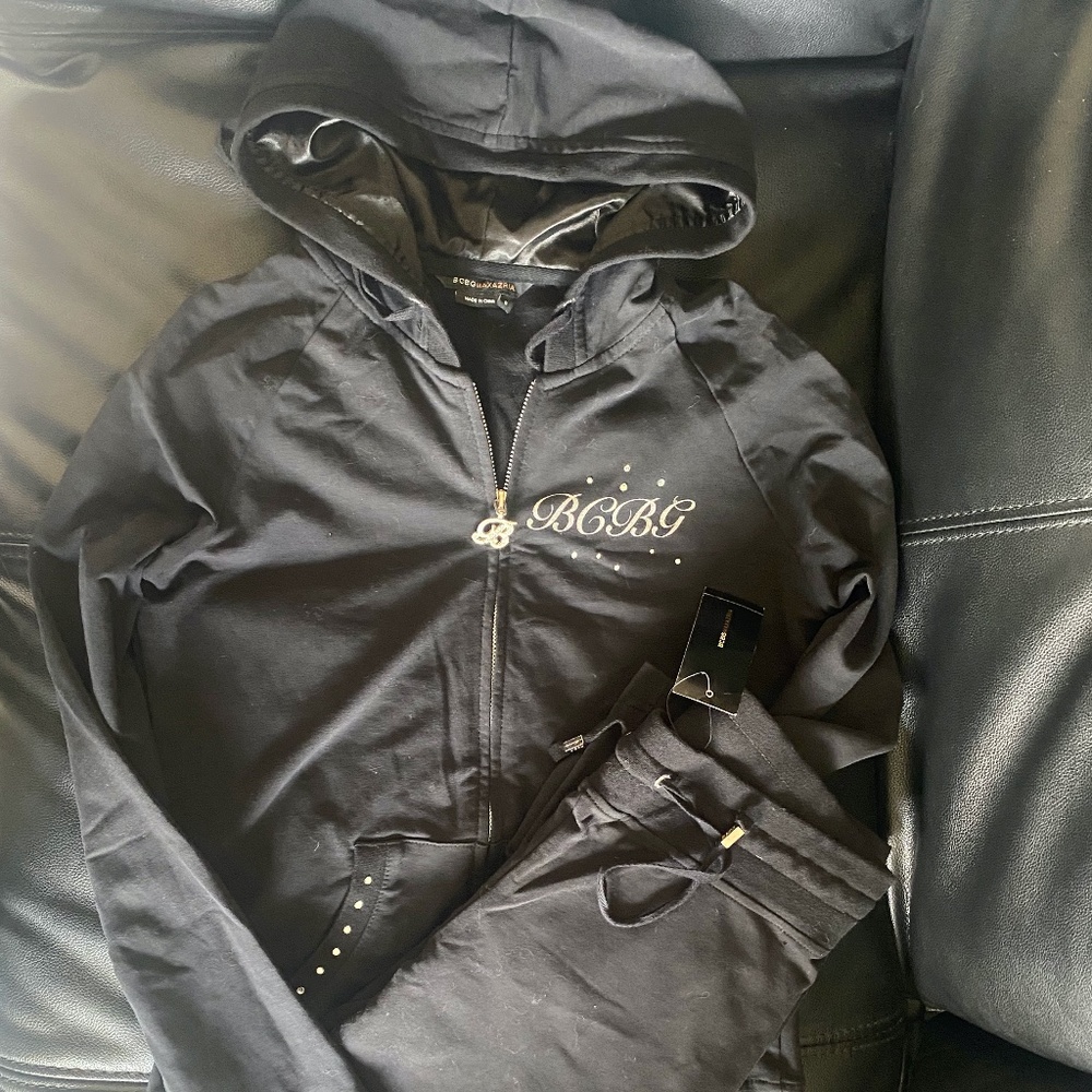 BCBGMAXAZRIA Women’s tracksuit